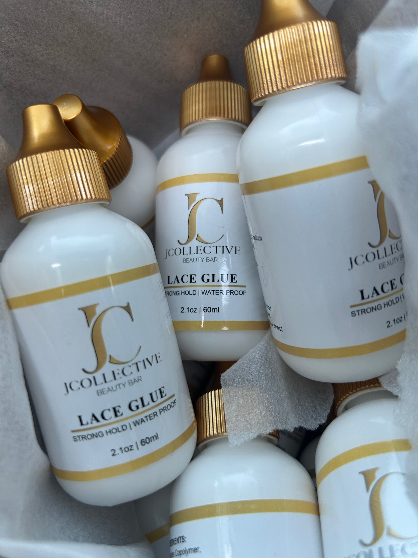 Lace glue